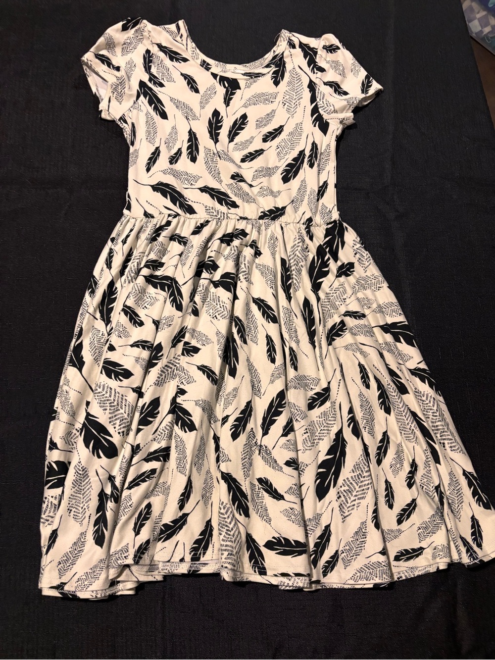 Dot Dot Smile White Dress with Black Feather Print